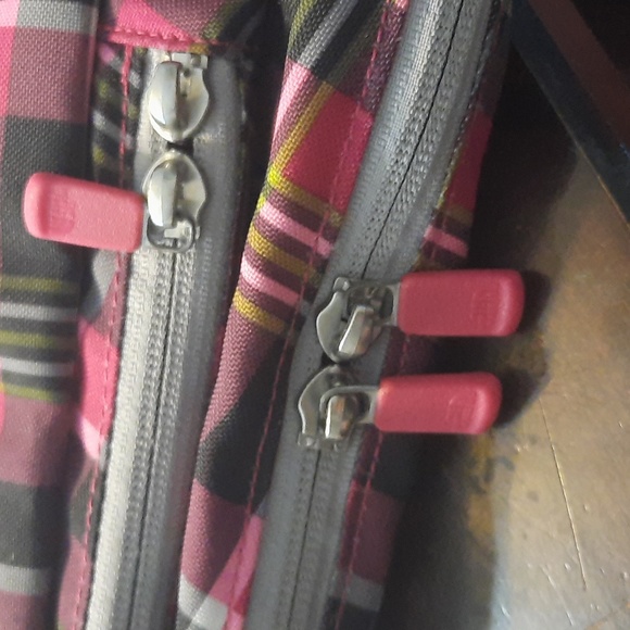 North face backpack - Picture 5 of 8